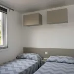 Aldeamento Turístico Edy 2*