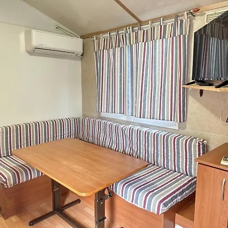 Edy פארק נופש דיאנו מרינה