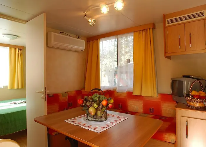 Parque de vacaciones Edy Diano Marina